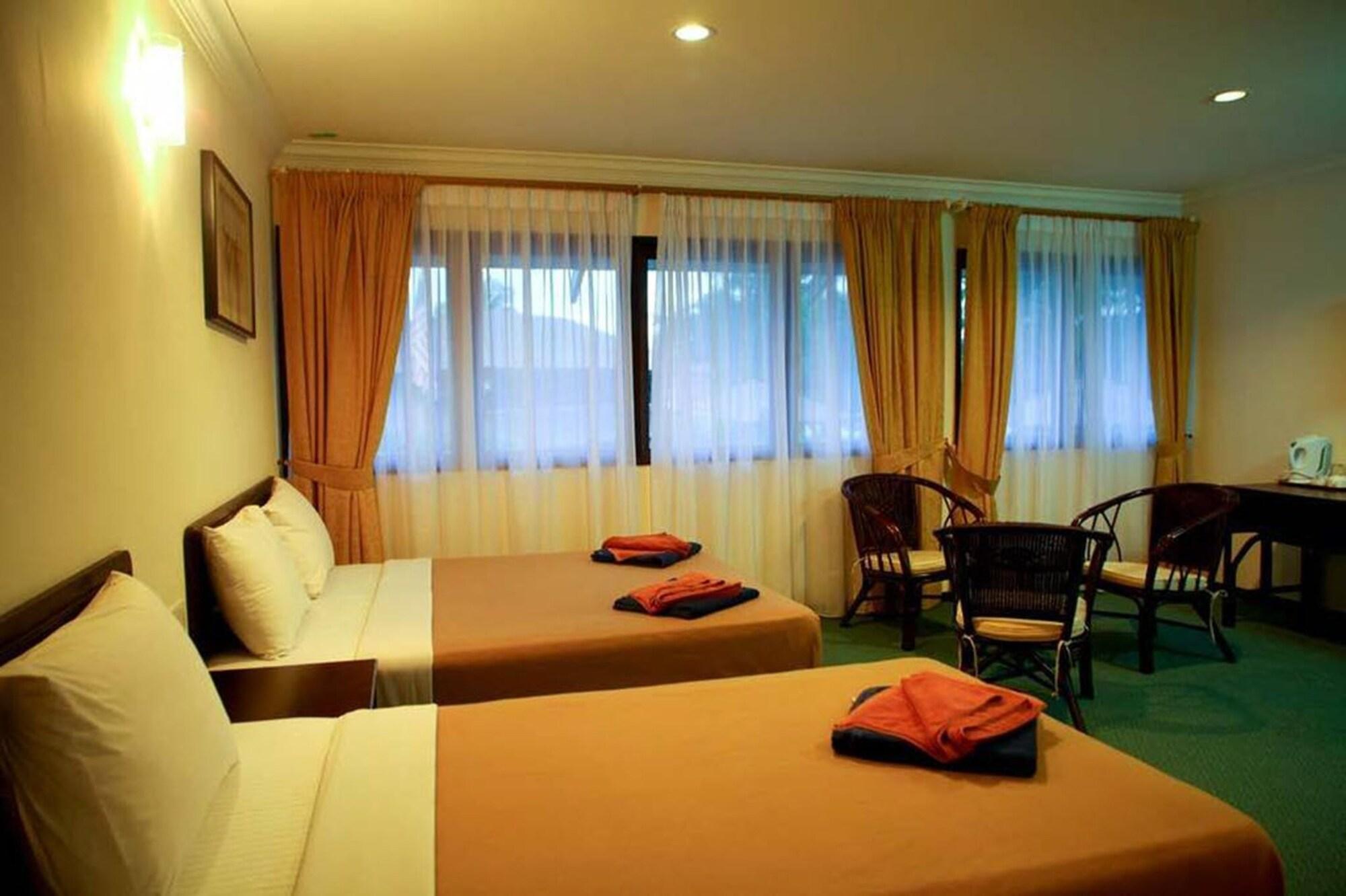 Pangkor Sandy Beach Resort Kampong Pasir Bogak Bagian luar foto