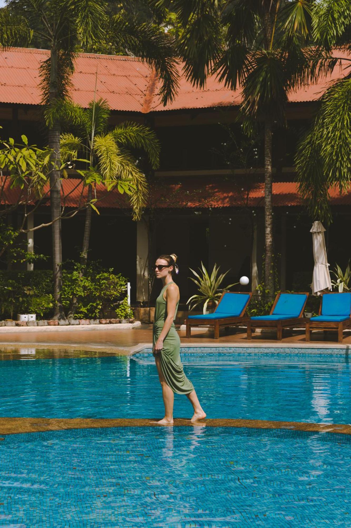 Pangkor Sandy Beach Resort Kampong Pasir Bogak Bagian luar foto