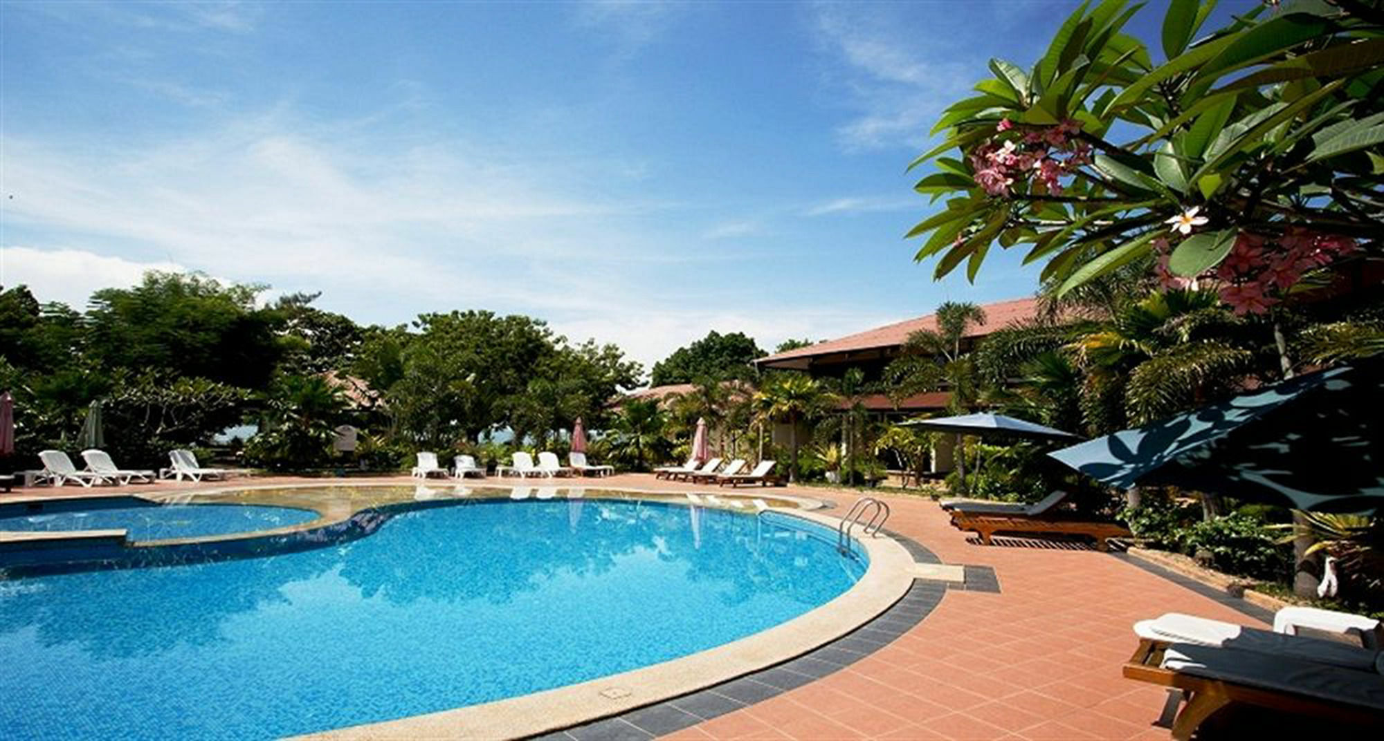 Pangkor Sandy Beach Resort Kampong Pasir Bogak Bagian luar foto
