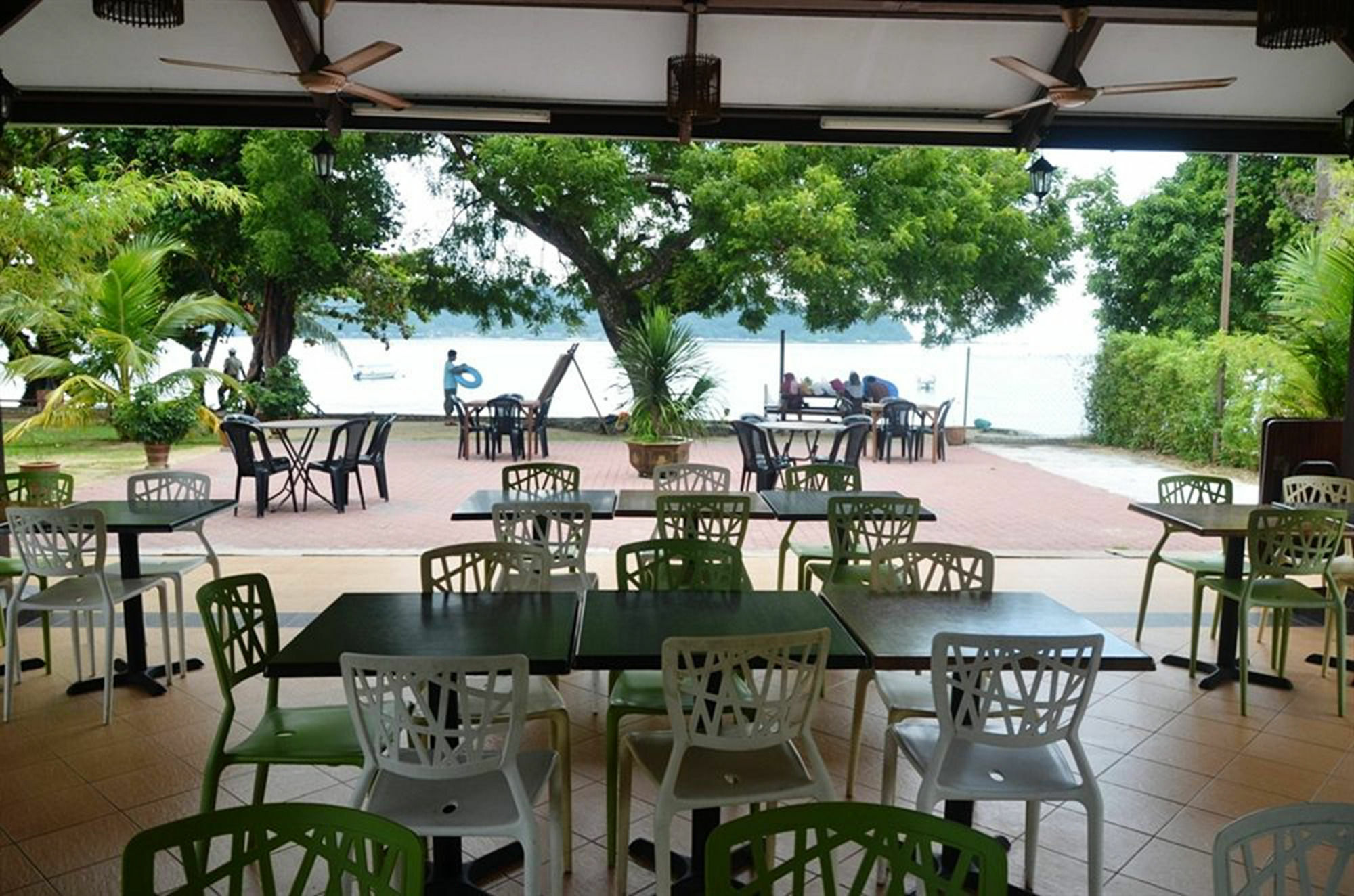 Pangkor Sandy Beach Resort Kampong Pasir Bogak Bagian luar foto